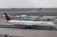 N832MH - B764 - Delta Air Lines