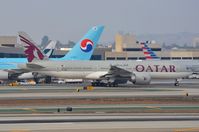 A7-BBH @ KLAX - Qatar B772 taxying for departure - by FerryPNL