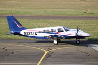 N332JA @ LFPN - Taxiing - by Romain Roux