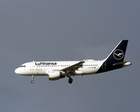 D-AILB - A319 - Lufthansa