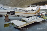 CX-DIA @ SUMU - En hangar Base Aérea SUMU. - by aeronaves CX