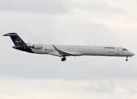 D-ACNM @ LFBO - Landing rwy 32L in new Lufthansa c/s - by Shunn311