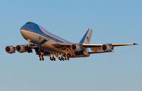 82-8000 @ KPHX - Air Force 1 - by 7474ever