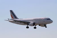 F-GRXB @ LFBD - Airbus A319-111, On final rwy 05, Bordeaux Mérignac airport (LFBD-BOD) - by Yves-Q