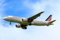 F-GKXK @ LFBD - Airbus A320-214, Short approach rwy 23, Bordeaux-Mérignac airport (LFBD-BOD) - by Yves-Q