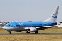 PH-BGE @ LFBD - Boeing 737-7K2, Holding point rwy 05, Bordeaux Mérignac airport (LFBD-BOD) - by Yves-Q