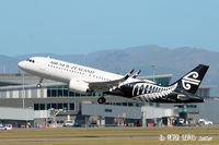 ZK-NHB @ NZCH - Air New Zealand Ltd., Auckland - by Peter Lewis
