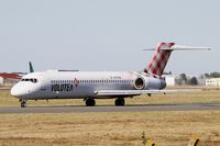 EI-FCB @ LFBD - Boeing 717-200, Taxiing to holding point rwy 05, Bordeaux-Mérignac airport (LFBD-BOD) - by Yves-Q