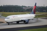 N3735D @ KATL - Delta 737-832 - by Florida Metal