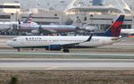 N3750D @ KLAX - Delta 737-832 - by Florida Metal