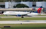 N3772H @ KFLL - Delta 737-832 - by Florida Metal