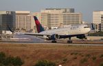 N156DL @ KLAX - LAX 2016 - by Florida Metal