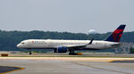 N537US @ KATL - Landing Atlanta - by Ronald Barker