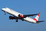 OE-LWJ @ VIE - Austrian Airlines - by Chris Jilli