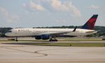 N6713Y @ KATL - DAL 757-200