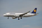 D-AIUB @ EDDF - Airbus A320-214(W) - LH DLH Lufthansa - 5972 - D-AIUB - 22.07.2019 - FRA - by Ralf Winter