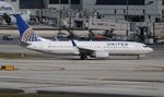 N24224 @ KMIA - United 737-824