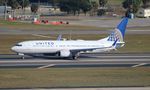 N36272 @ KTPA - United 737-824 - by Florida Metal