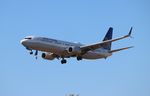 N37413 @ KLAX - United 737-924 - by Florida Metal