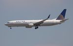 N68880 @ KLAX - United 737-924 - by Florida Metal