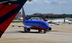 N275WN @ KATL - Taxi Atlanta - by Ronald Barker