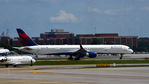 N595NW @ KATL - Taxi Atlanta - by Ronald Barker