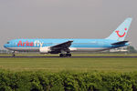 PH-AHQ @ EHAM - at spl - by Ronald