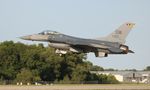 00-0221 @ KOSH - USAF F-16C - by Florida Metal