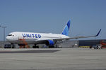 N671UA @ KSFO - SFO 2021. - by Clayton Eddy