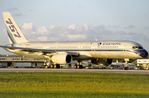 N522EA @ KMIA - Eastern B752 lining-up - by FerryPNL