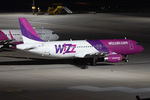 HA-LPT @ LOWW - Wizzair A320 - by Andreas Ranner