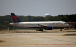 N332NW @ KATL - Landing Atlanta - by Ronald Barker