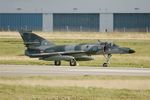 32 @ LFRJ - Dassault Super Etendard M (SEM), Taxiing rwy 26, Landivisiau Naval Air Base (LFRJ) - by Yves-Q