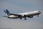 N649UA @ KEWR - Boeing 767-322/ER - United Airlines  C/N 25286, N649UA - by Dariusz Jezewski www.FotoDj.com