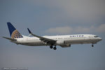 N39475 @ KEWR - Boeing 737-924/ER - United Airlines  C/N 37100, N39475 - by Dariusz Jezewski www.FotoDj.com