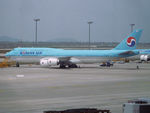 HL7638 @ RKSI - At Incheon - by Micha Lueck