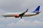 LN-RGH @ EGSH - Landing at Norwich. - by Graham Reeve