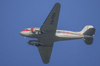 PH-PBA - Photo taken near Rotterdam The Hague Airport (see exif) while taking pictures of birds. - by Peter Boers