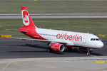 OE-LNC @ EDDL - at dus - by Ronald