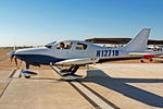N1271B @ KEFD - N1271B   Columbia Aircraft LC42-550FG [42529] Houston-Ellington Field~N 15/10/2011 - by Ray Barber