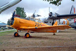 E16-90 @ LECU - E.16-90   North American T-6G Texan [168-462] (Ex Spanish Air Force / Museo del Aire) Madrid-Cuatro Vientos~EC 21/09/2002 - by Ray Barber