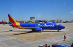 N8663A @ KATL - Arrive at gate Atlanta - by Ronald Barker