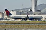 N6709 @ KSFO - SFO 2022. - by Clayton Eddy