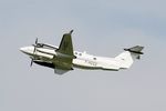 F-HCCC @ LFBO - F-HCCC - Beechcraft 350 King Air, Climbing from rwy 32L, Toulouse-Blagnac Airport (LFBO-TLS) - by Yves-Q