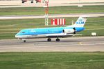 PH-KZK @ LFBO - Fokker 70 - reverse thrust landing rwy 32L, Toulouse Blagnac Airport (LFBO-TLS) - by Yves-Q