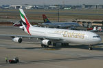 A6-ERM @ FAJS - Emirates - by Stuart Scollon