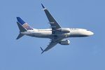 N25705 @ KORD - United 737 on approach to ORD arriving from PBI - by Mark Kalfas
