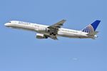 N557UA @ KLAX - United B752, N557UA departing 25R LAX - by Mark Kalfas