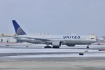 N783UA @ KORD - United Boeing 777-222/ER, N783UA at ORD - by Mark Kalfas