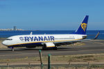 EI-DWY @ GCRR - Ryanair - by Stuart Scollon